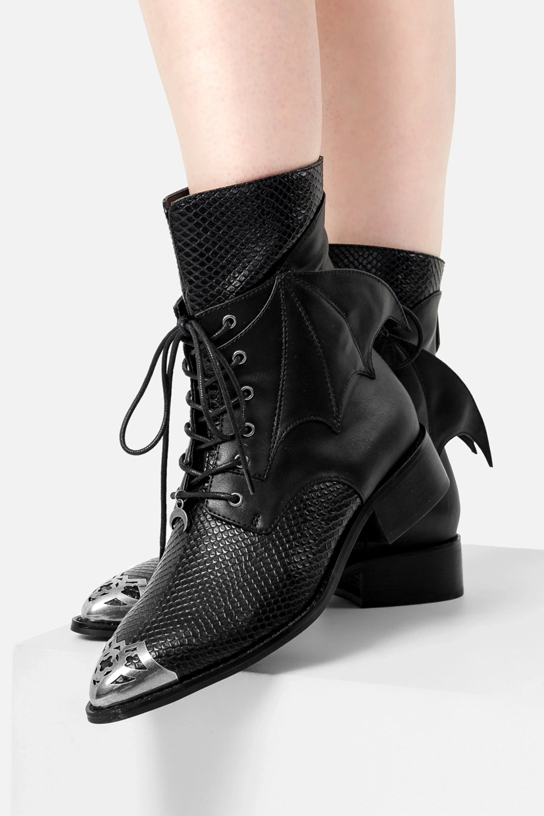 Restyle - Shadown Wing - Classic Winklepicker Gothic Boots  display picture 2